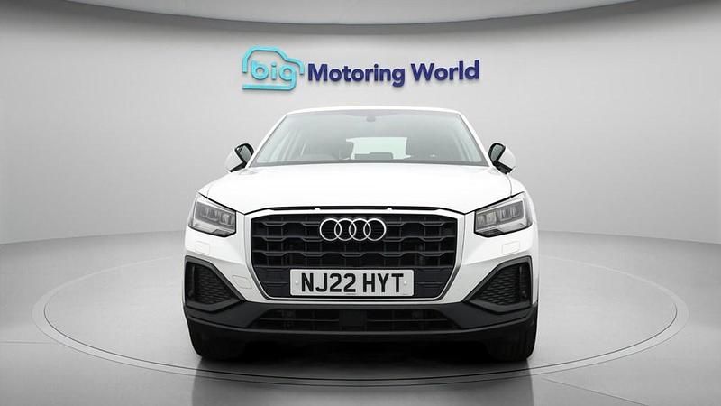 Used Audi Q2 110 HP (80 kW) 2022 White SUV