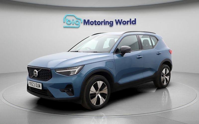 Used Volvo XC40 Plus 211 HP (155 kW) 2023 Blue SUV
