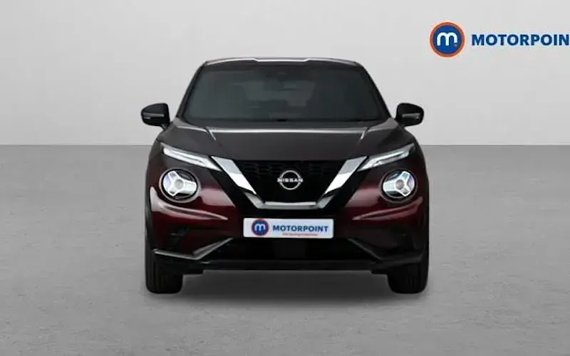 Used Nissan Juke N-Connecta 114 HP (83 kW) 2023 Red SUV