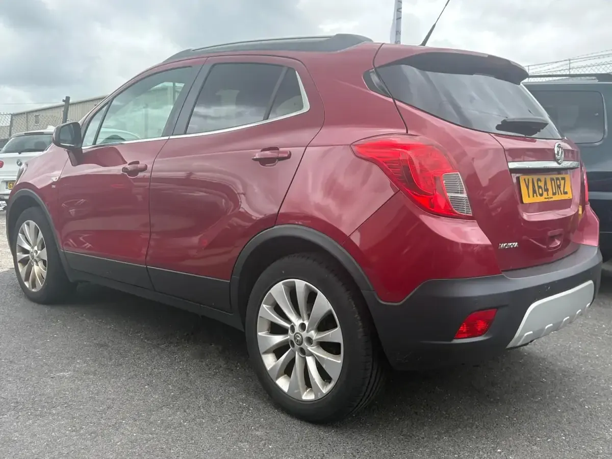 Used Vauxhall Mokka 115 HP (84 kW) 2014 Red SUV