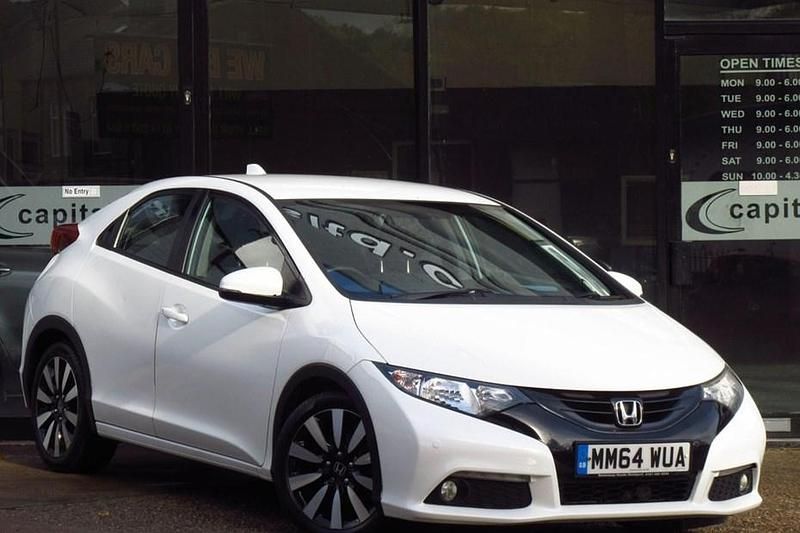 White Used 2015 Honda Civic SE Plus Hatchback | £4,889 (Good price) - Image 1/1