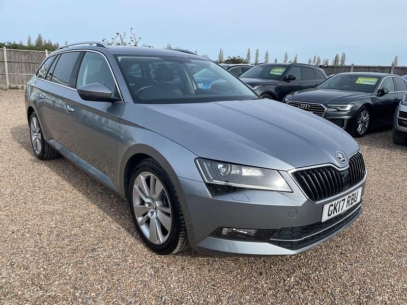 Used Skoda Superb SE L Executive 150 HP (110 kW) 2017 Grey Estate
