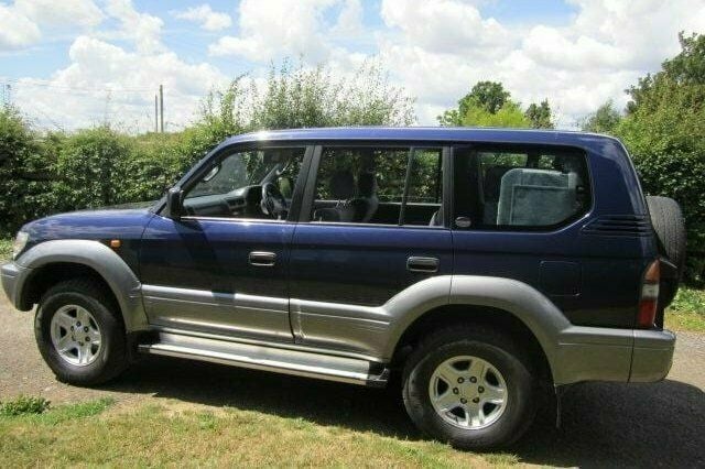 Used Toyota Land Cruiser 123 HP (90 kW) 1999 SUV