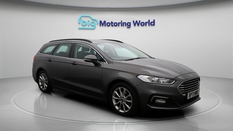 Used 2022 Ford Mondeo Zetec Estate | £13,500 (Good price) - Image 1/4