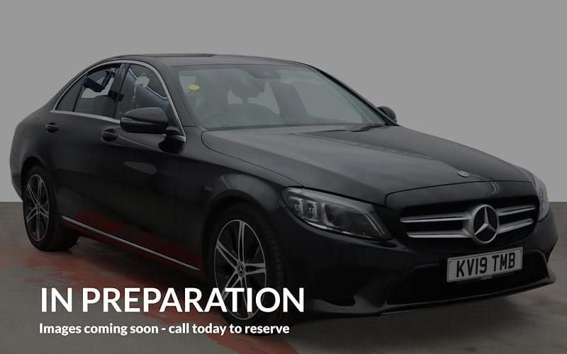 Used Mercedes C200 184 HP (135 kW) 2019 Black Sedan