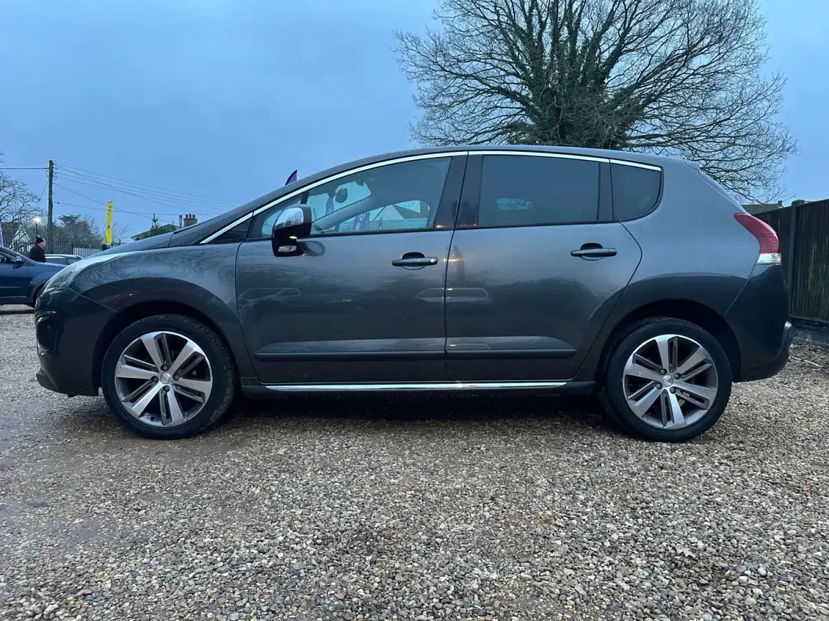 Gebraucht Peugeot 3008 Allure 2016 Grau Kleinwagen