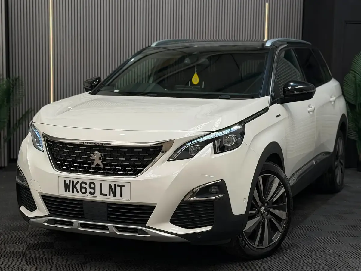 Used Peugeot 5008 Premium 131 HP (96 kW) 2019 SUV