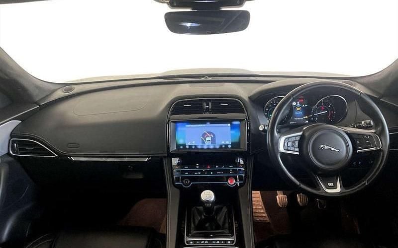 Used Jaguar F-Pace R-Sport 163 HP (119 kW) 2020 SUV