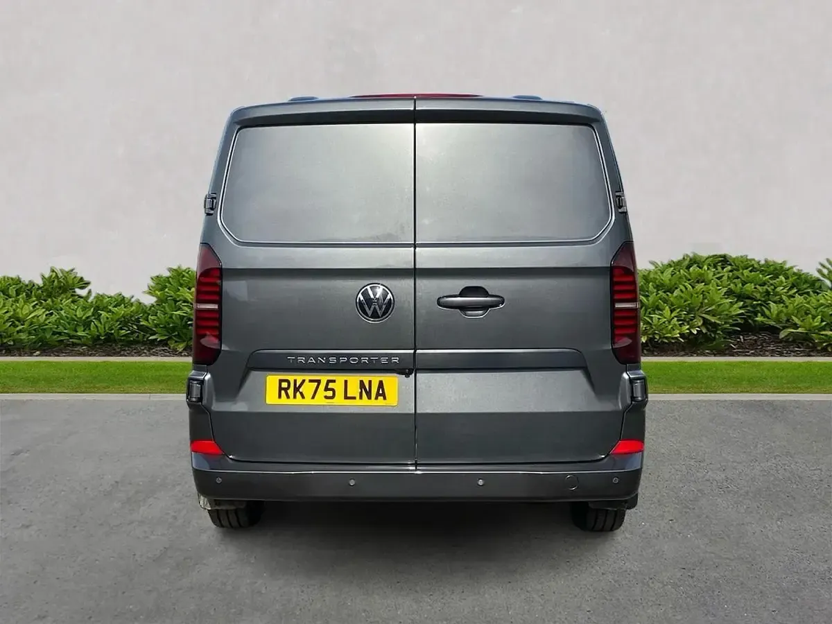 Used VW T7 S 150 HP (110 kW) 2025 Grey Van