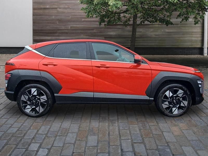 Second-hand Hyundai Kona Ultimate 129 CP (94 kW) 2025 Portocaliu SUV