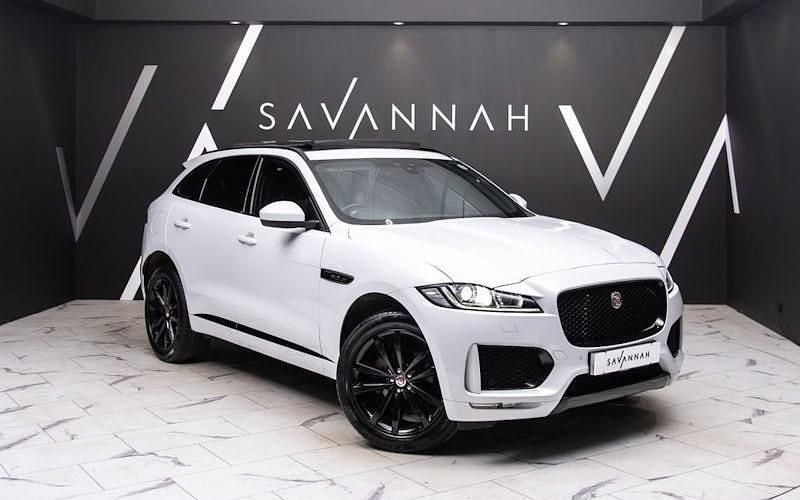 White Used 2019 Jaguar F-Pace Chequered Flag SUV | £20,900 (Good price) - Image 1/4