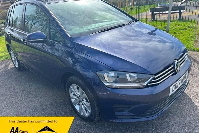 Used VW Golf VII SE 115 HP (84 kW) 2017
