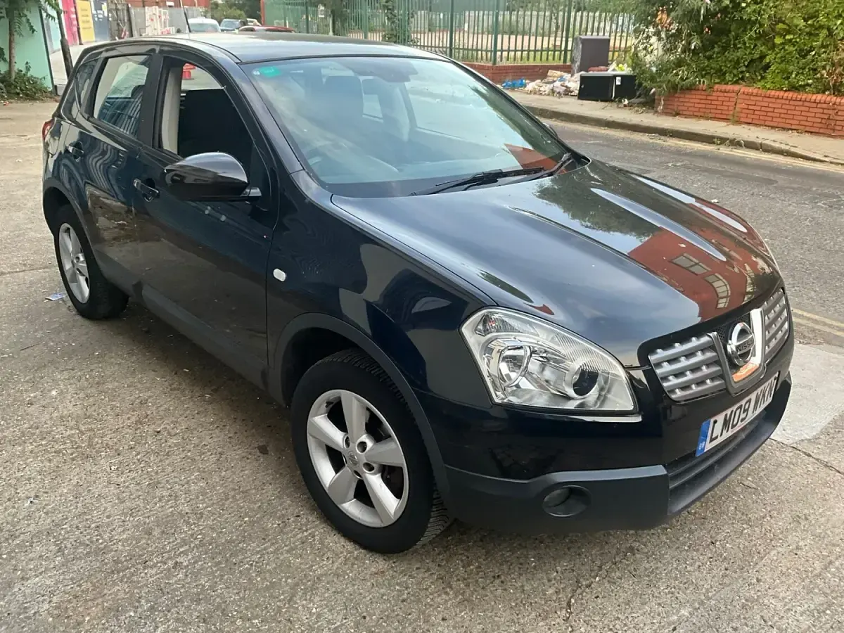Used Nissan Qashqai Acenta 114 HP (83 kW) 2009 Black SUV