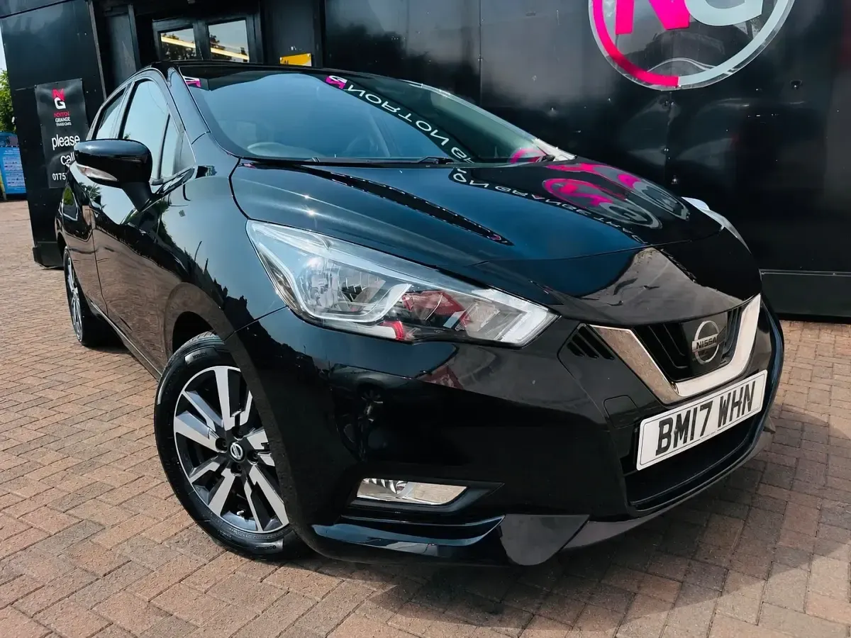 Used Nissan Micra Acenta 71 HP (52 kW) 2017 Black Hatchback