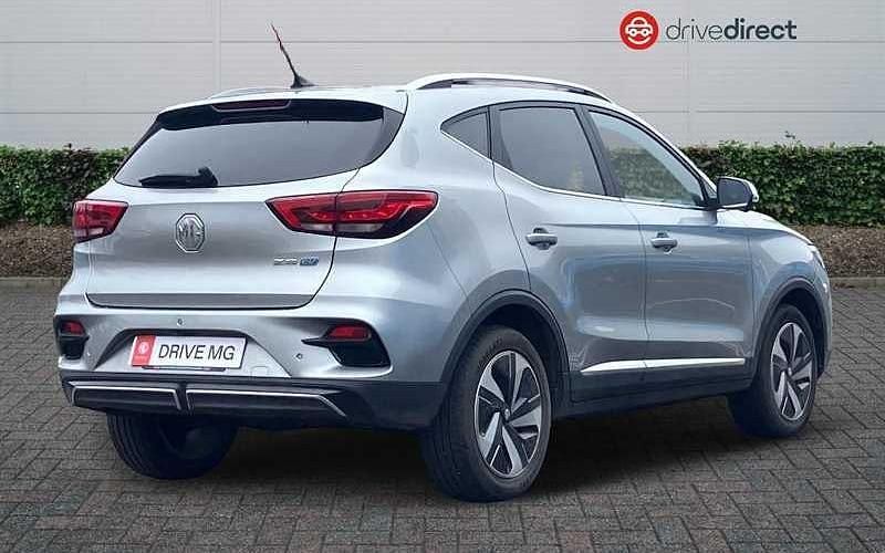 Used MG ZS Trophy 114 kW (156 HP) 2023 Silver SUV