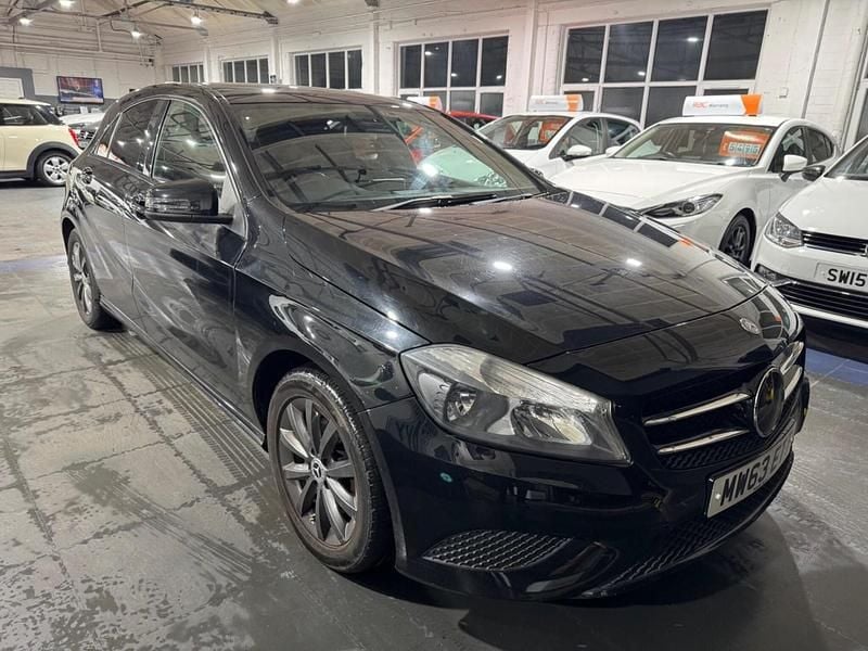 Black Used 2013 Mercedes A180 SE Hatchback | £5,295 (Good price) - Image 1/4
