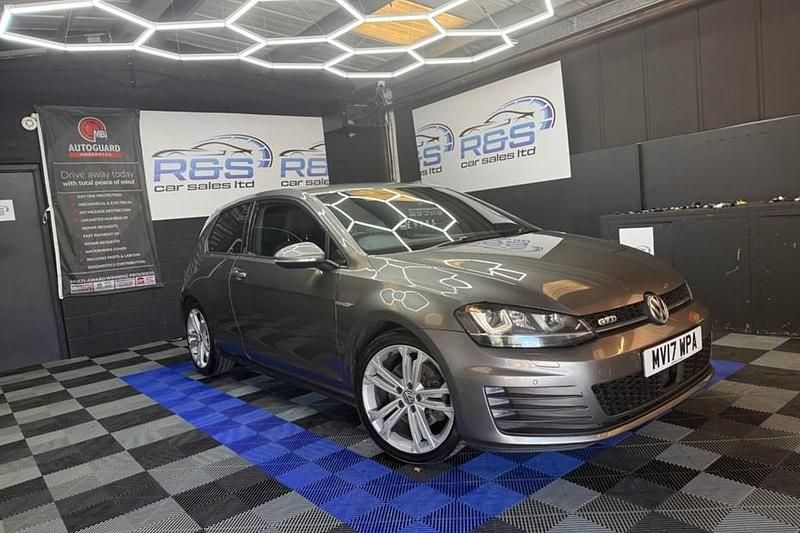 Grey Used 2017 VW Golf VII GTD Hatchback | £9,995 (Fair price) - Image 1/1