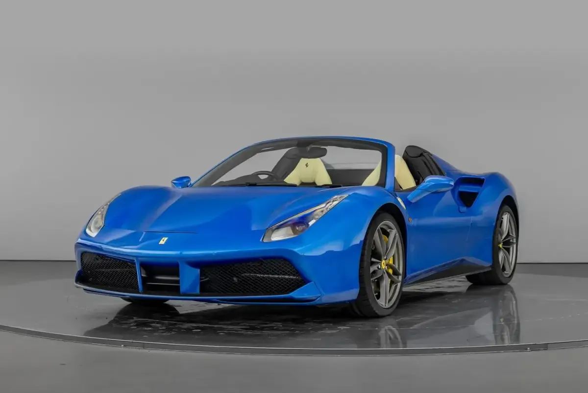 Used Ferrari 488 670 HP (492 kW) 2016 Blue Cabriolet