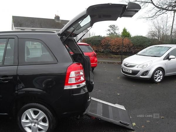 Black Used 2013 Vauxhall Zafira MPV | £6,500 (Expensive) - Image 1/4