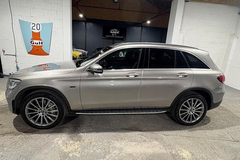 Used Mercedes GLC300 AMG Line Premium 2020
