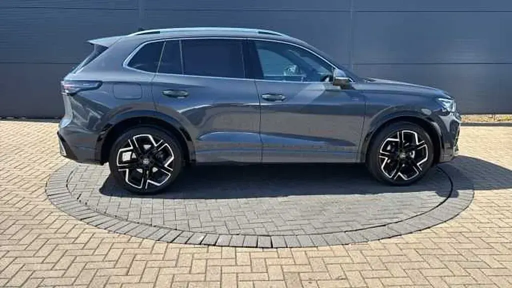 New VW Tiguan 150 HP (110 kW) 2026 SUV