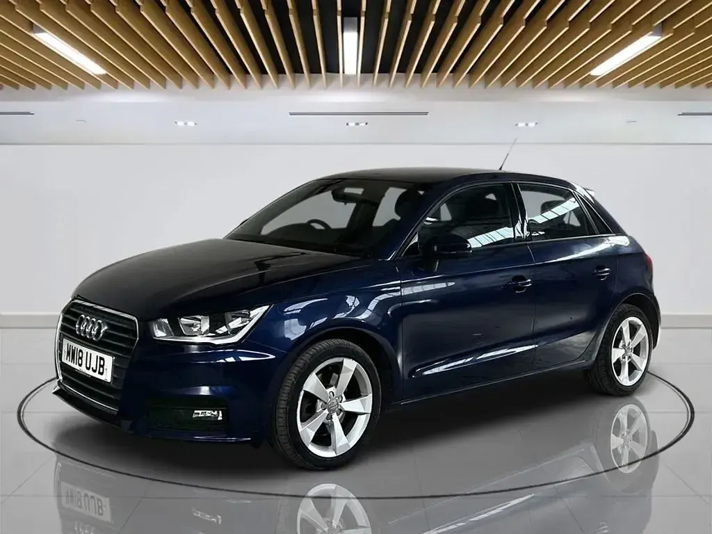 Used Audi A1 Sportback Sport 125 HP (91 kW) 2018 Blue Hatchback