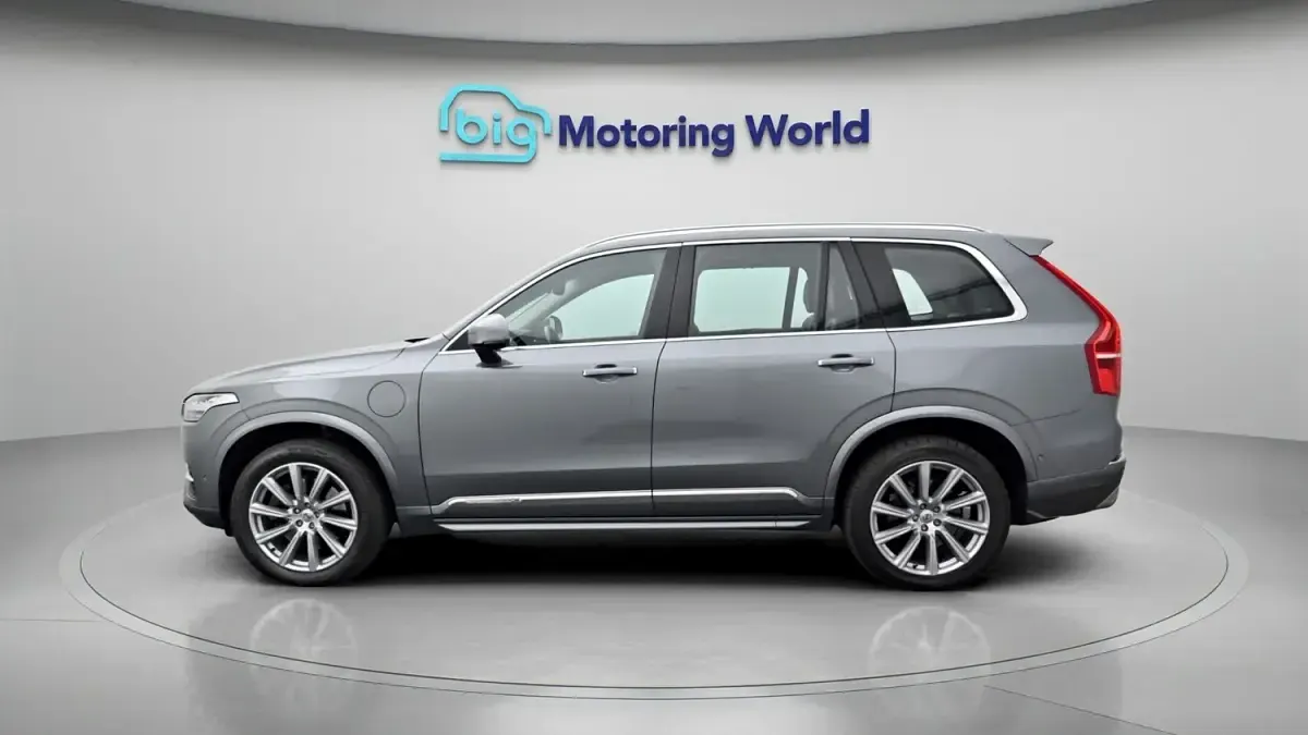 Used Volvo XC90 Inscription 407 HP (299 kW) 2017 Grey SUV