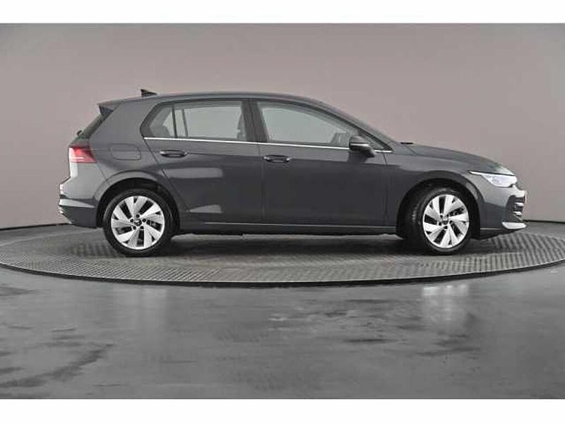 Ny VW Golf VIII 204 HK (150 kW) 2025