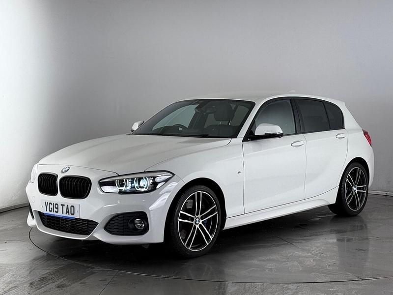 Used BMW 118 M Sport 136 HP (100 kW) 2019 White Hatchback