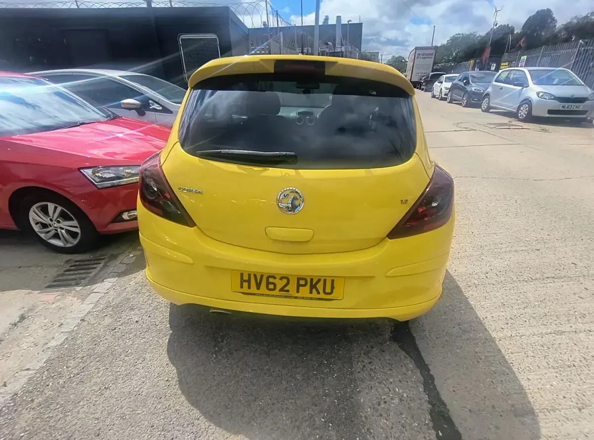 Used Vauxhall Corsa Edition 2012 Yellow Hatchback