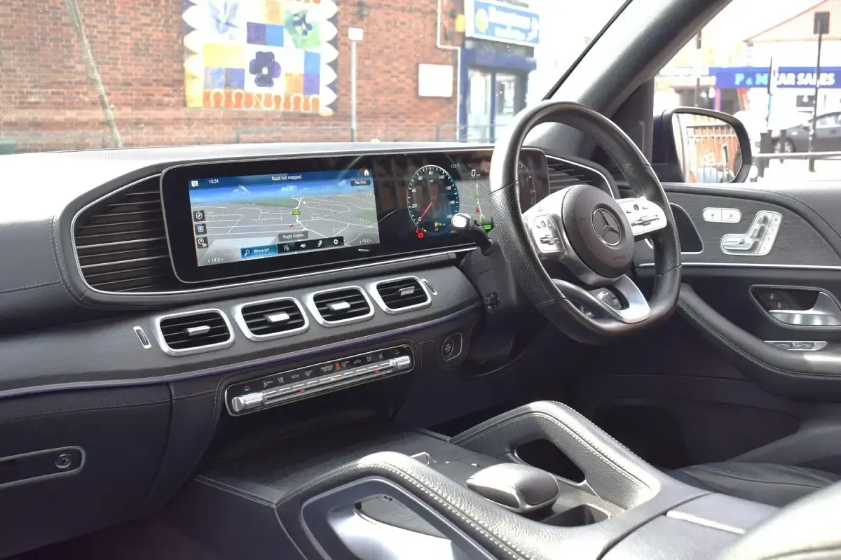 Usado Mercedes GLE350 AMG Line Premium 2022 Azul Carrinha