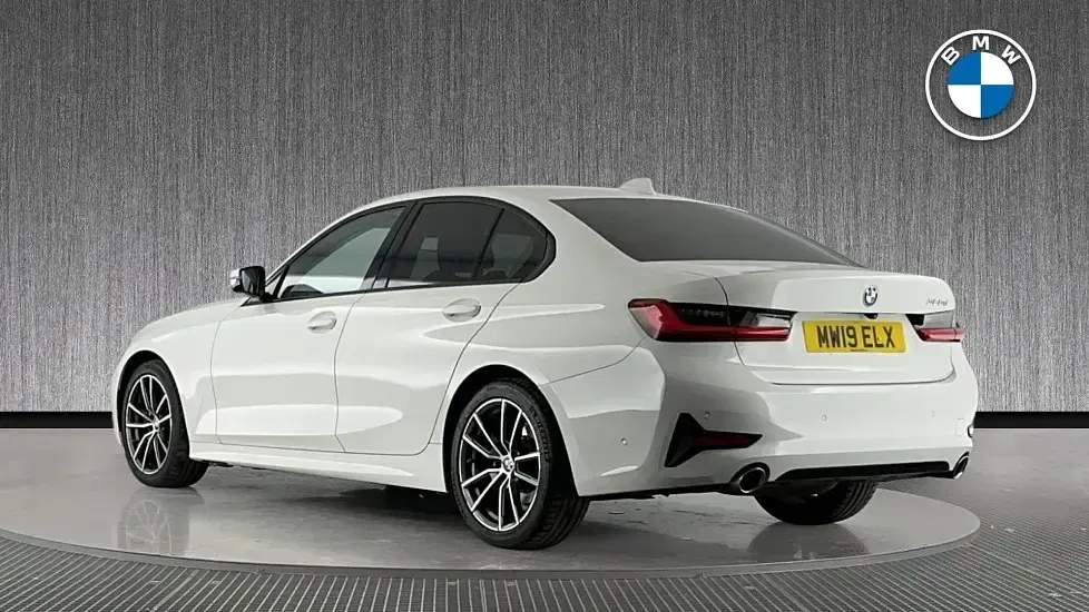 Used BMW 320 Sport Line 187 HP (137 kW) 2019 White Sedan