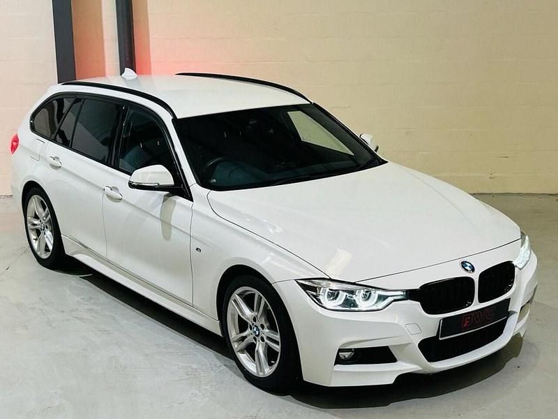 White Used 2016 BMW 318 M Sport Estate | £10,900 (A bit pricey) - Image 1/4