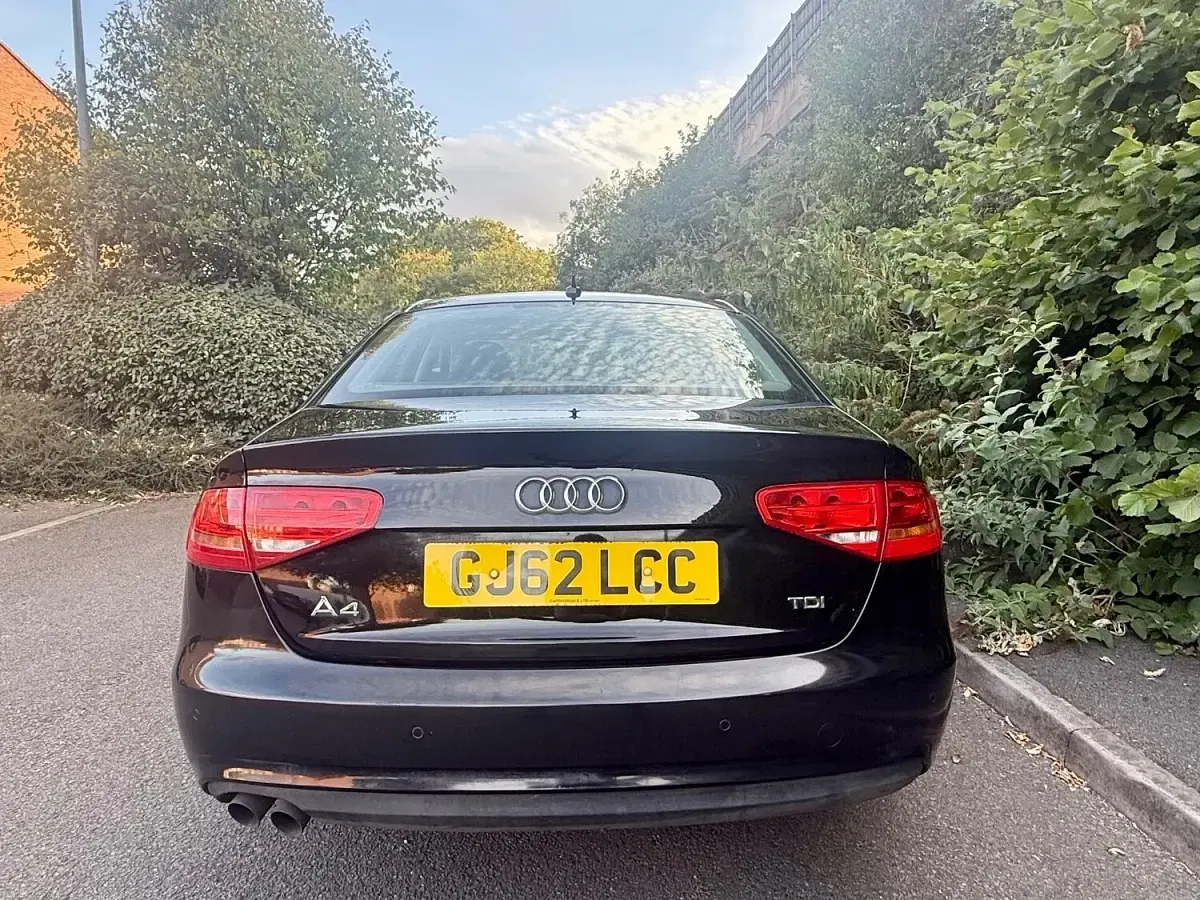 Used Audi A4 177 HP (130 kW) 2012 Black Sedan