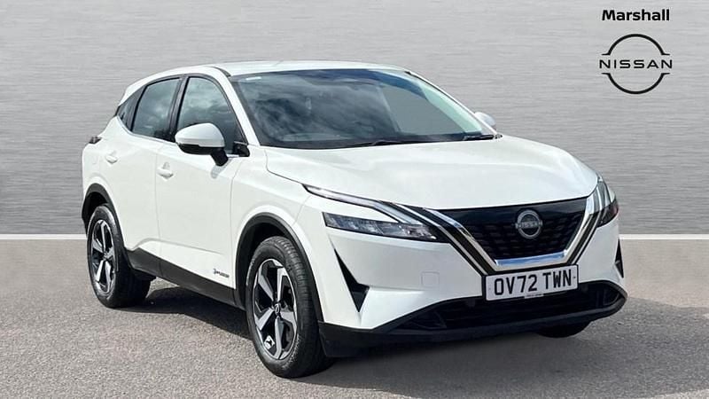 White Used 2023 Nissan Qashqai Acenta Premium SUV | £19,803 (Super price) - Image 1/4