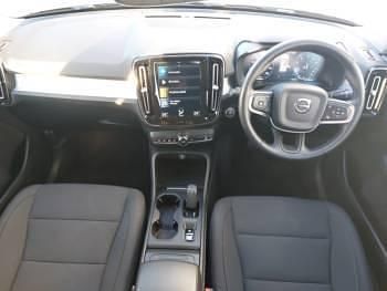 Used Volvo XC40 Momentum 163 HP (119 kW) 2021 Grey SUV