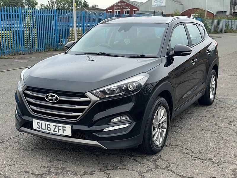 Used Hyundai Tucson SE 116 HP (85 kW) 2016 Black SUV