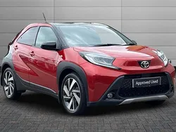 Chilli red with black Used 2023 Toyota Aygo Hatchback | £14,550 (Fair price)