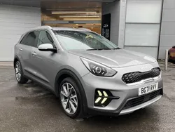 Steel grey Used 2021 Kia Niro 3 SUV | £18,650 (Fair price)