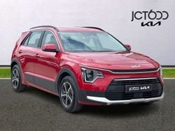 Red Used 2024 Kia Niro 2 SUV | £21,714 (Super price)