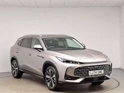 Silver Used 2025 MG HS Trophy SUV | £21,498 (Expensive)