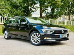 Black Used 2015 VW Passat SE Estate | £7,250 (Good price)