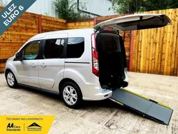 Silver Used 2018 Ford Tourneo Connect Titanium MPV | £14,402 (Fair price)