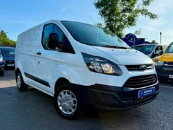 White Used 2016 Ford Transit Custom Van | £9,495 (Fair price)