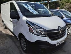 White Used 2021 Renault Trafic Business Van | £6,771 (Good price)