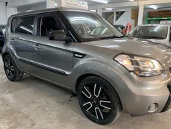 Silver Used 2011 Kia Soul 2 SUV | £3,795 (Fair price)