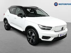 White Used 2021 Volvo XC40 SUV | £20,799 (Super price)