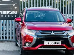 Red Used 2015 Mitsubishi Outlander P-HEV Estate | £7,995 (Fair price)