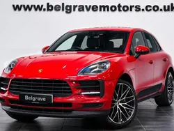 Carmine red special gloss Used 2021 Porsche Macan SUV | £41,480 (Fair price)