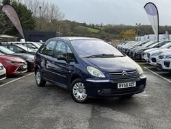Blue Used 2006 Citroën Xsara Picasso MPV | £995